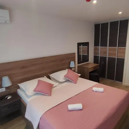Amfora Hotell Makarska